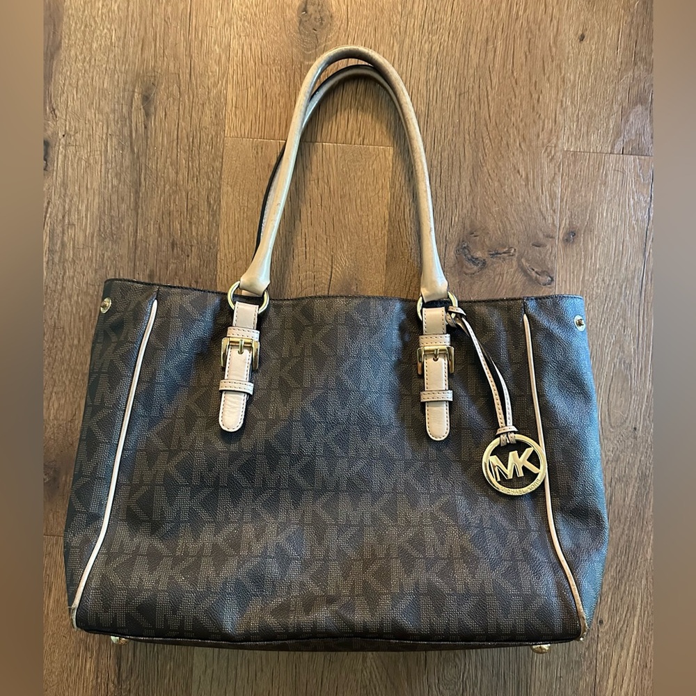 Michael Kors large tote purse